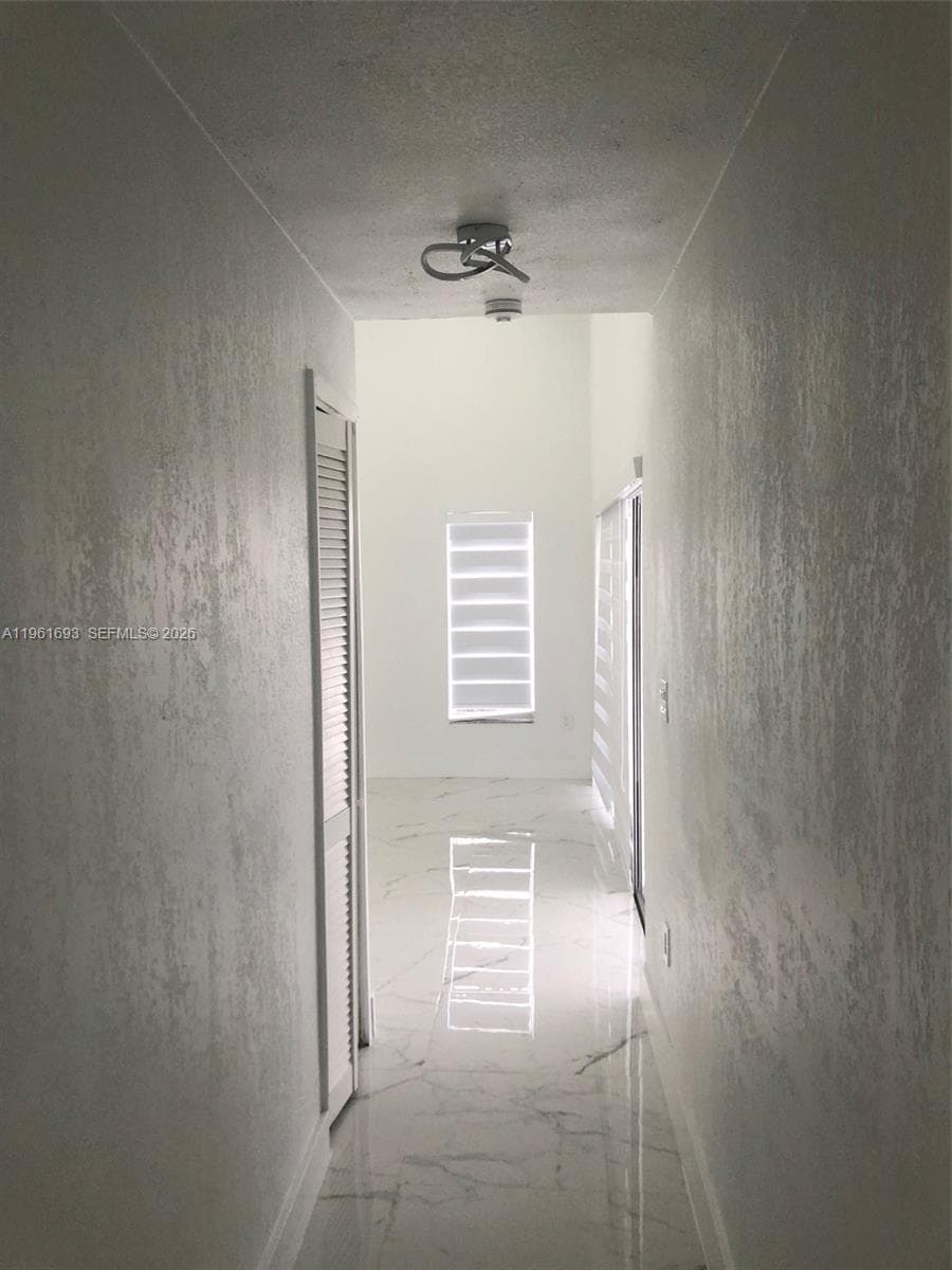5531 NW 188th St, Miami Gardens FL 33055 — 24