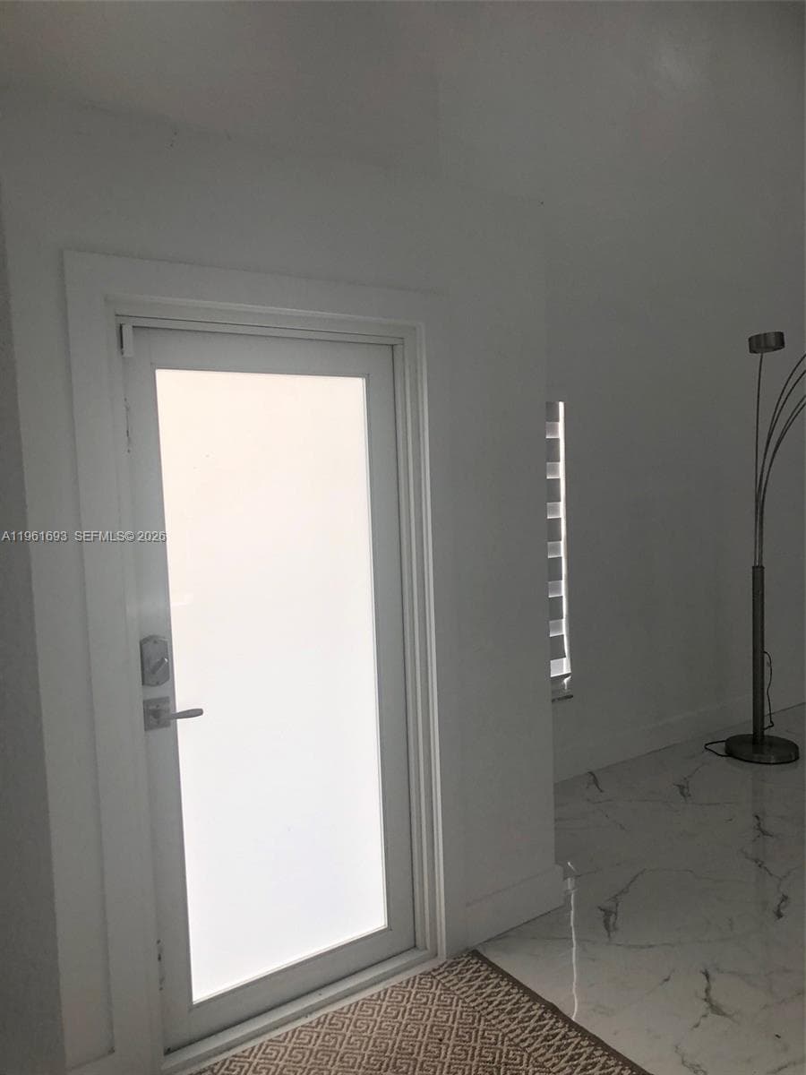 5531 NW 188th St, Miami Gardens FL 33055 — 18