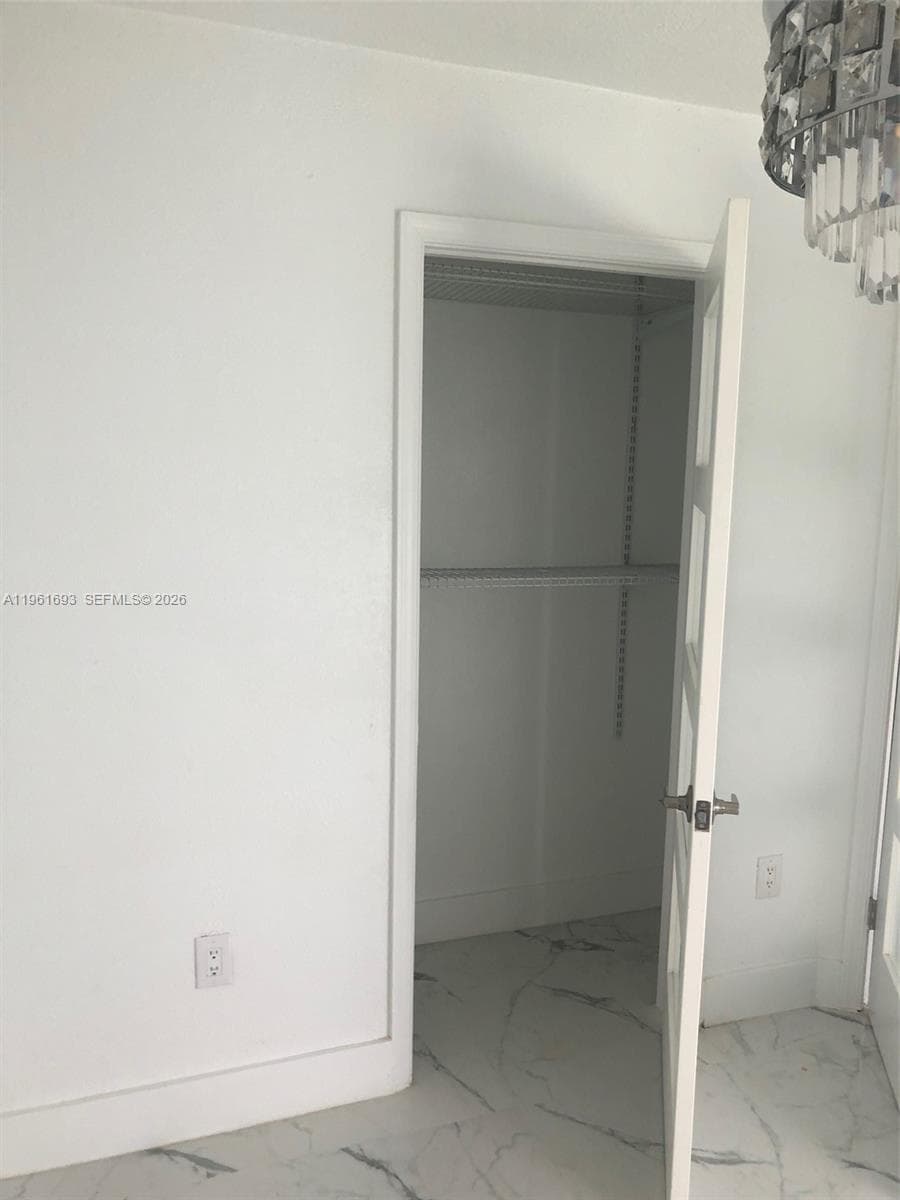 5531 NW 188th St, Miami Gardens FL 33055 — 21