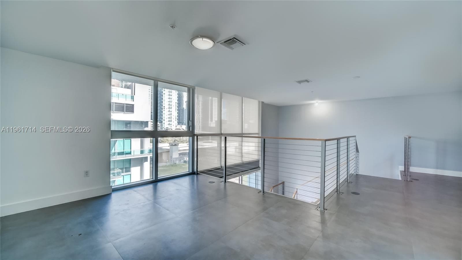 90 SW 3rd St, Miami FL 33130 — 20