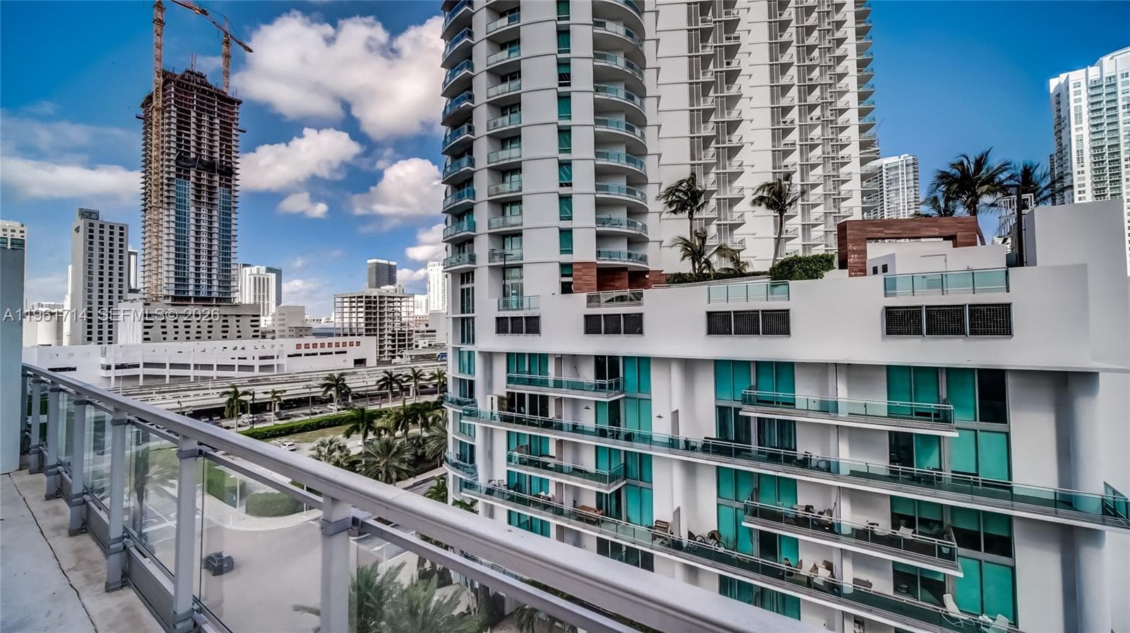 90 SW 3rd St, Miami FL 33130 — 30