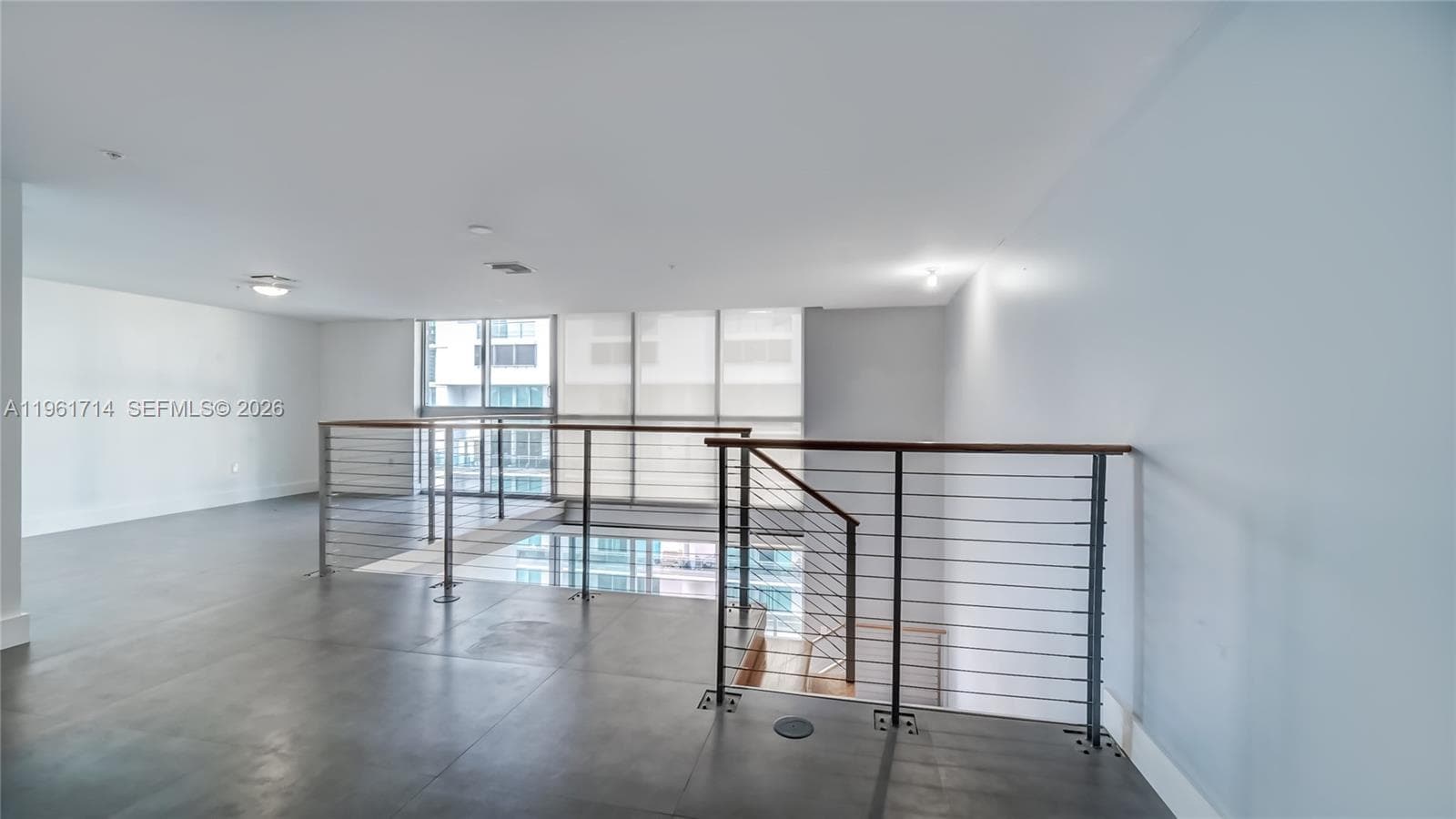 90 SW 3rd St, Miami FL 33130 — 18