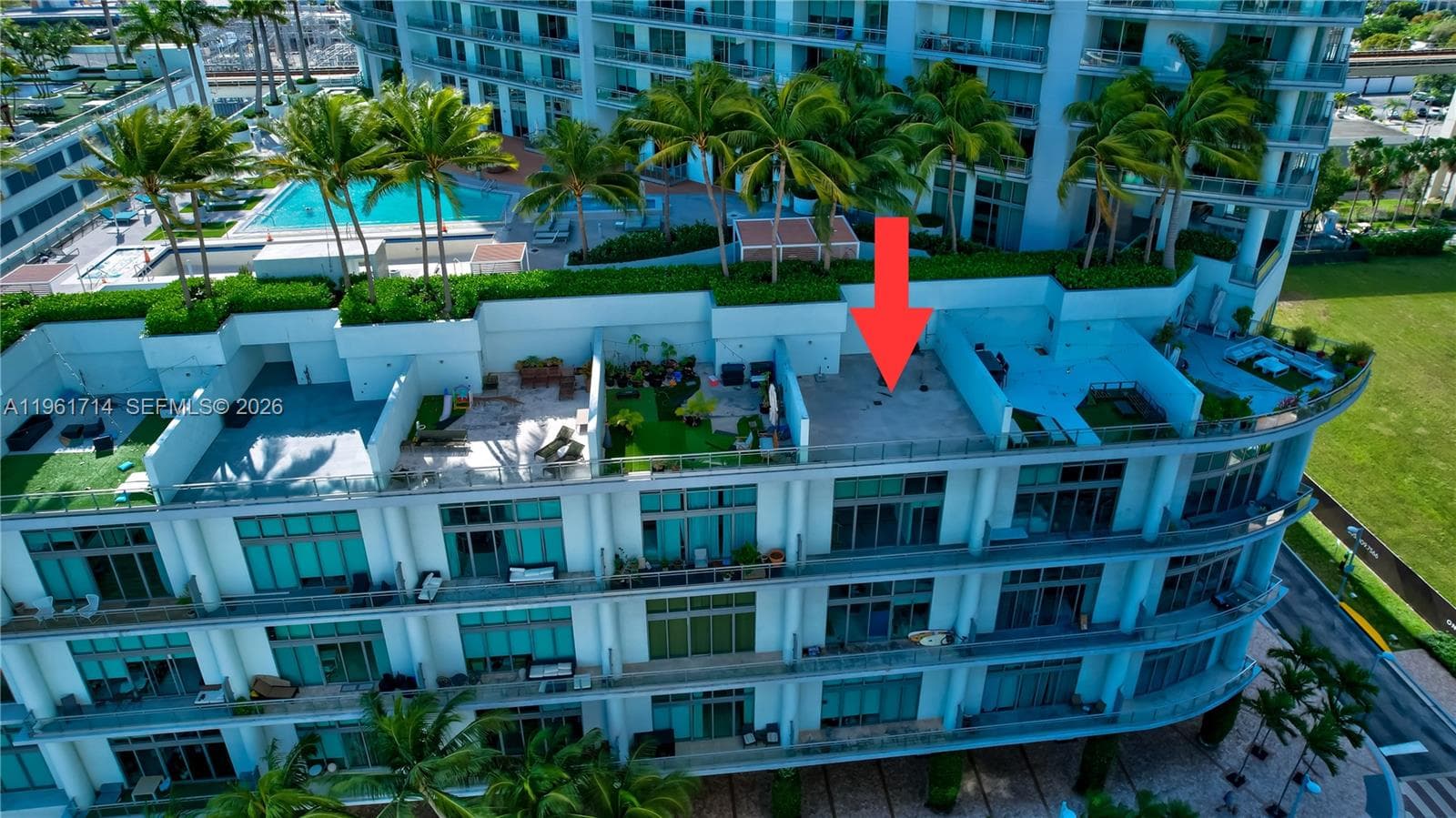 90 SW 3rd St, Miami FL 33130 — 31