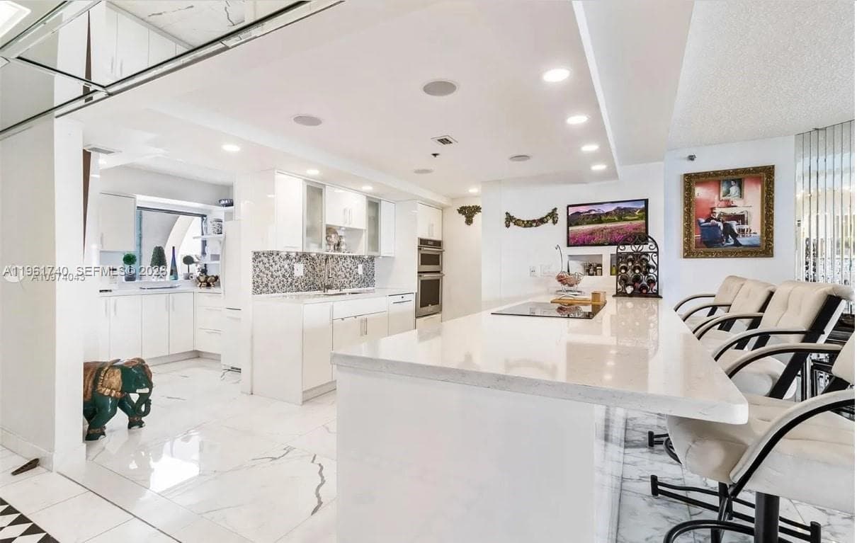 1717 N Bayshore Dr. # 3451, Miami FL 33132 — 13