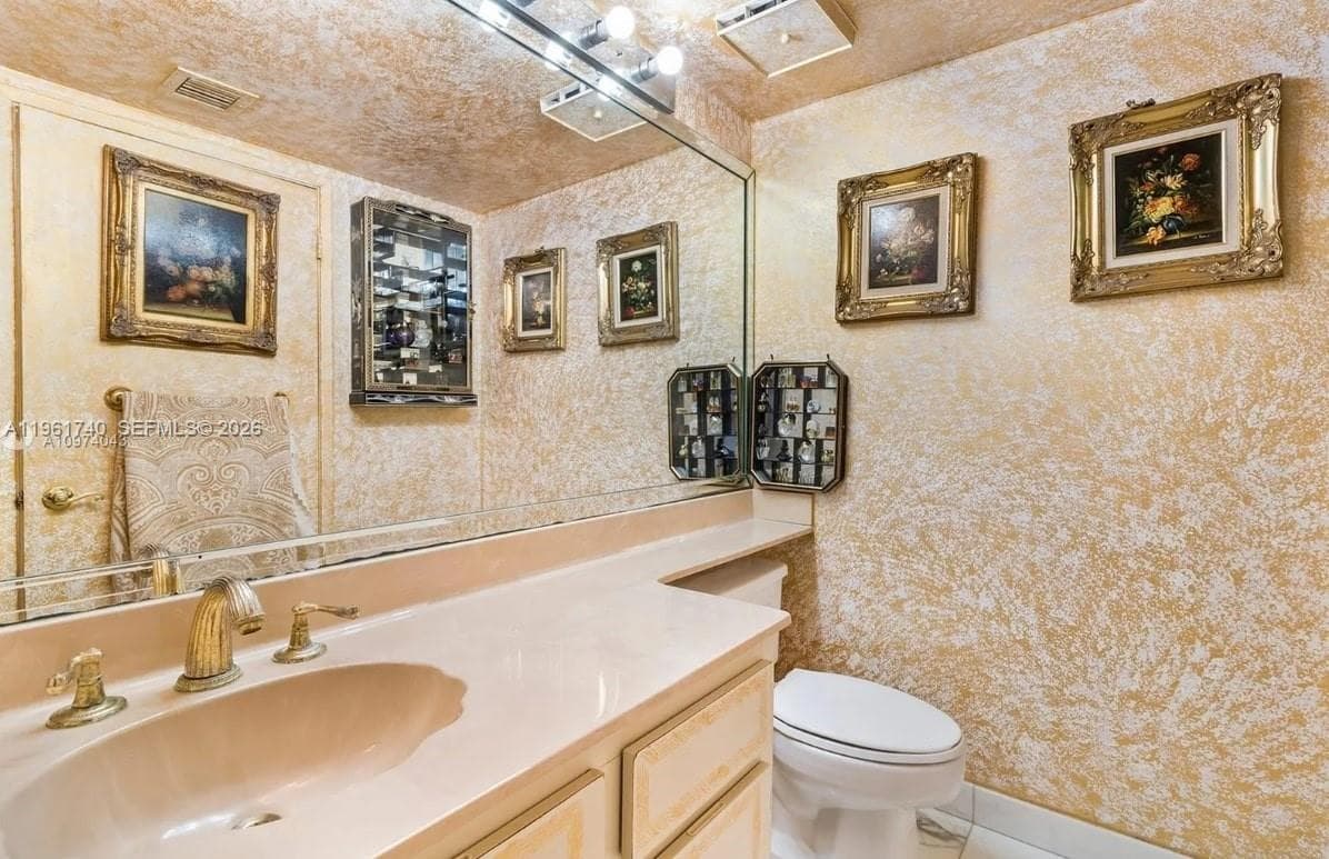 1717 N Bayshore Dr. # 3451, Miami FL 33132 — 19