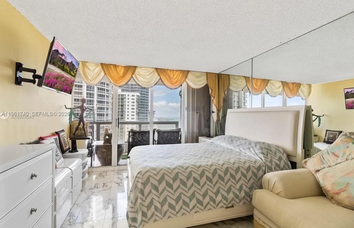 1717 N Bayshore Dr. # 3451, Miami FL 33132 — 21