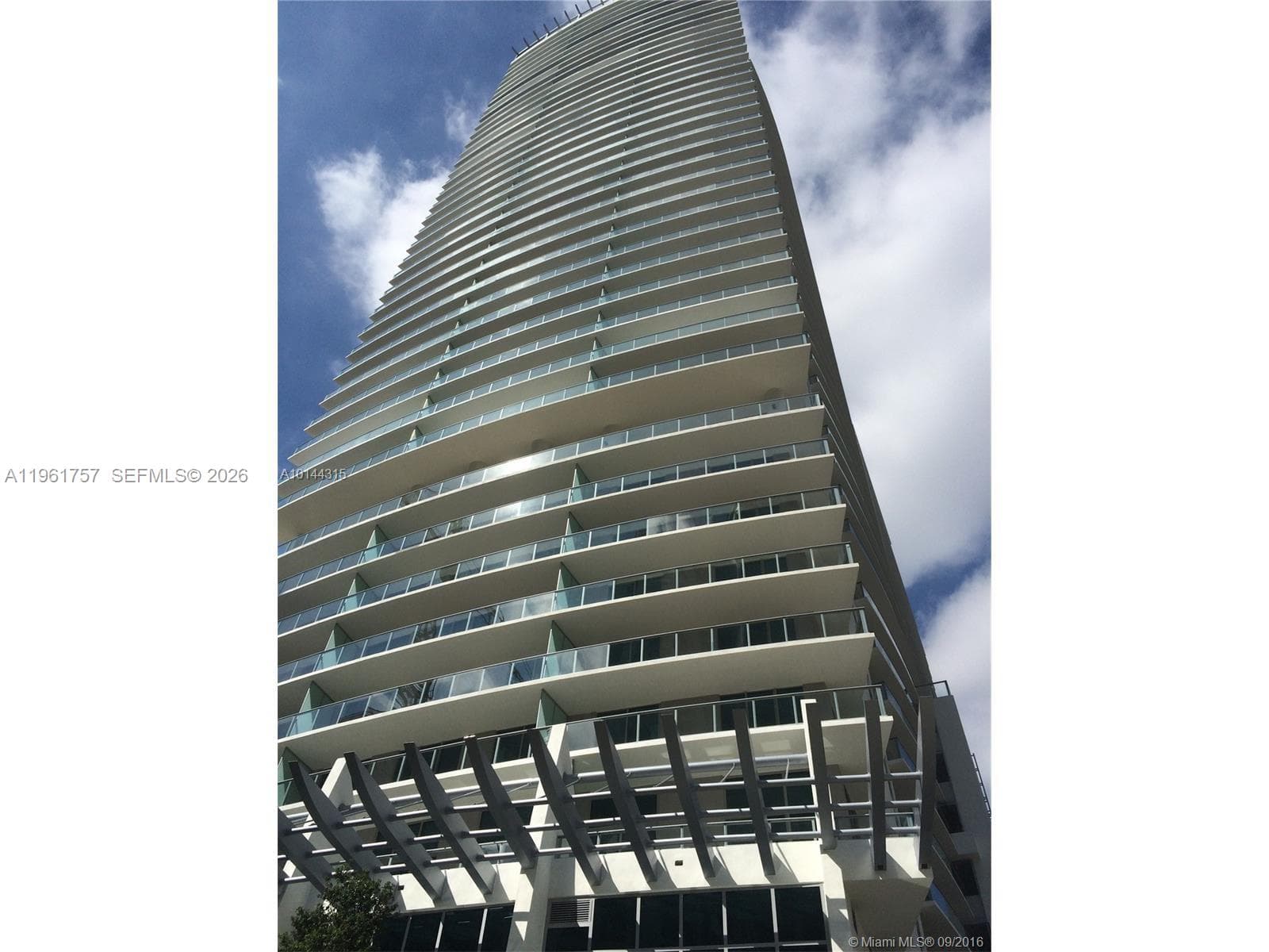 1100 S Miami Ave # 1602, Miami FL 33130 — 1