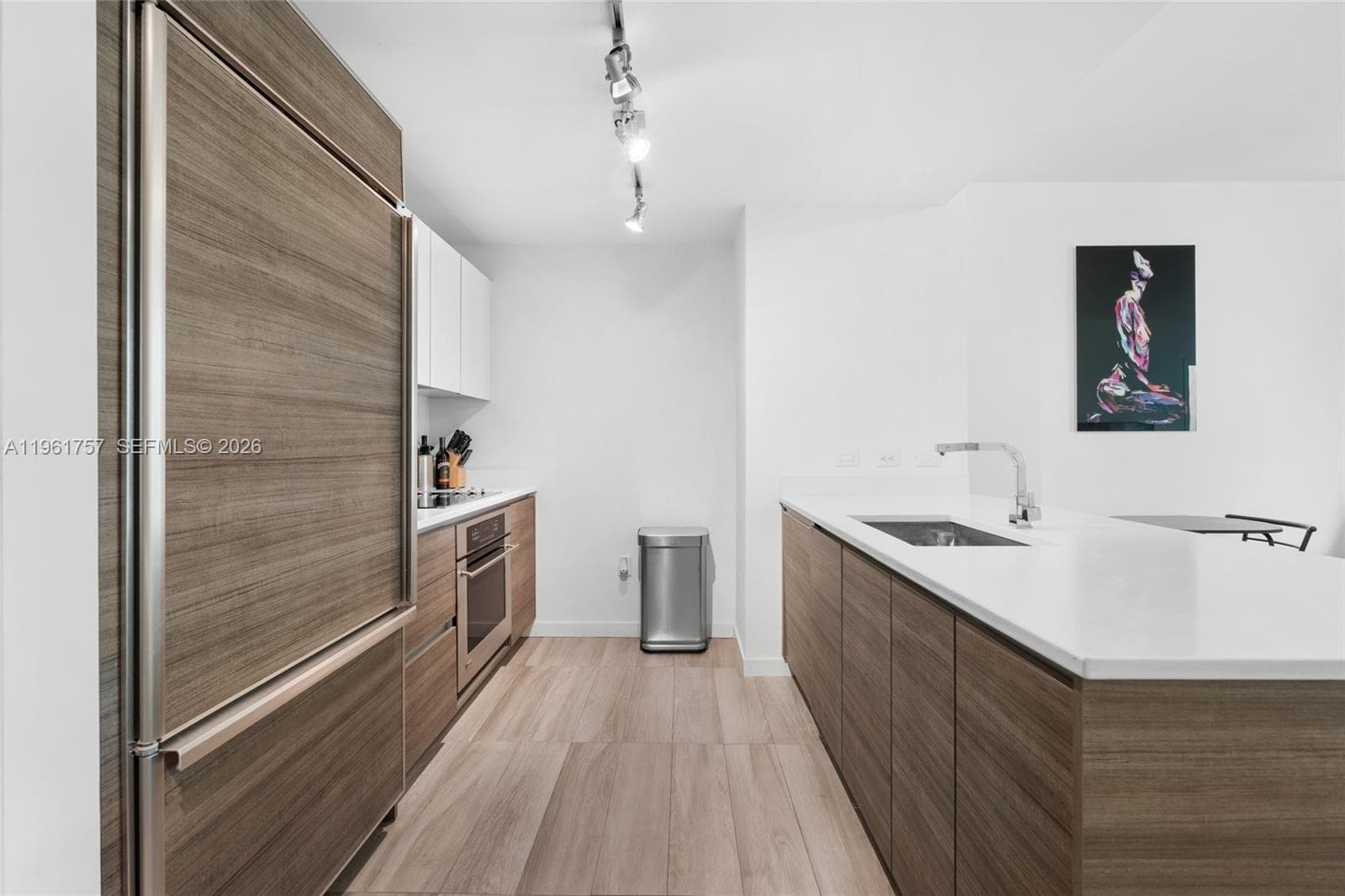 1100 S Miami Ave # 1602, Miami FL 33130 — 15