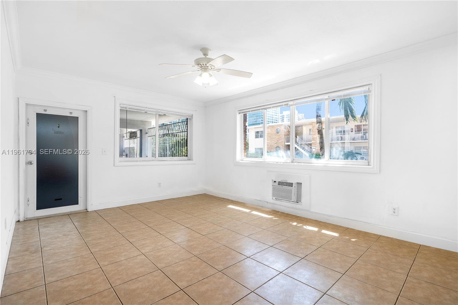 315 69th St # 112, Miami Beach FL 33141 — 10