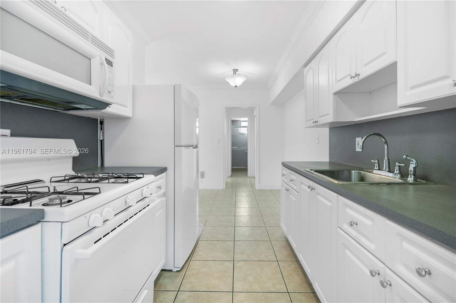 315 69th St # 112, Miami Beach FL 33141 — 8