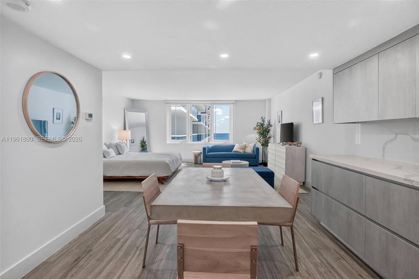 2301 Collins Ave # 943, Miami Beach FL 33139 — 27