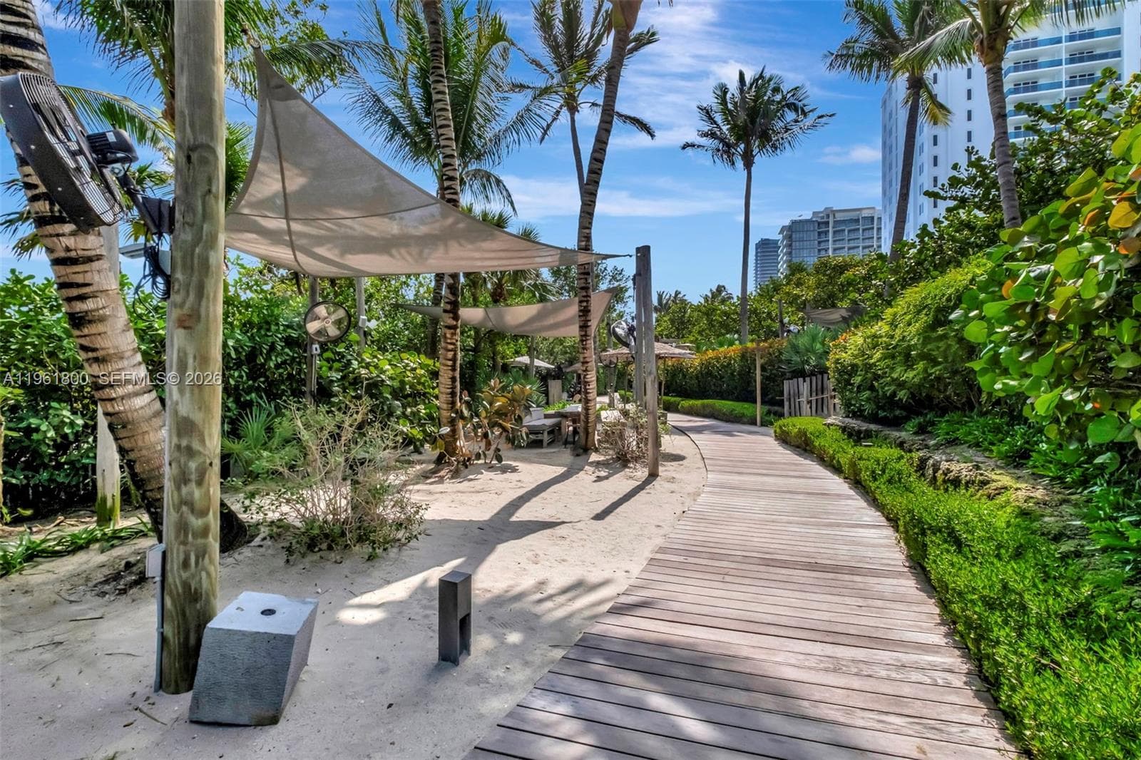 2301 Collins Ave # 943, Miami Beach FL 33139 — 16