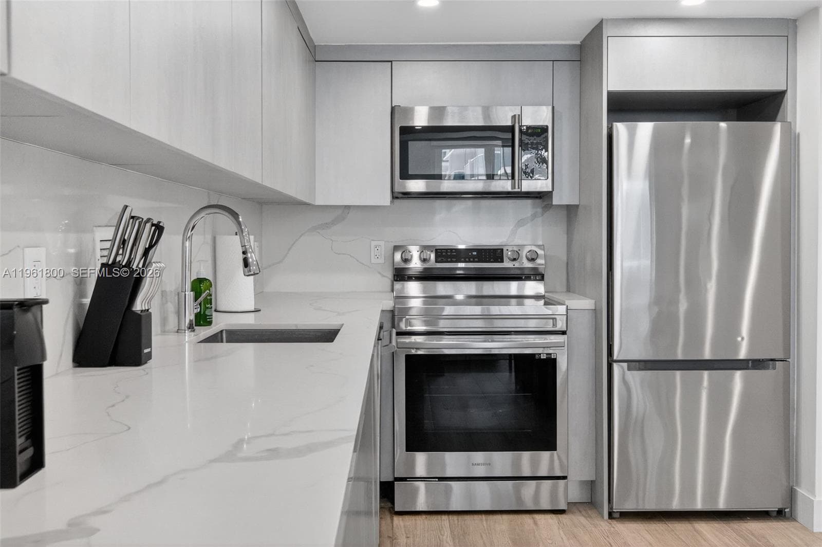2301 Collins Ave # 943, Miami Beach FL 33139 — 24