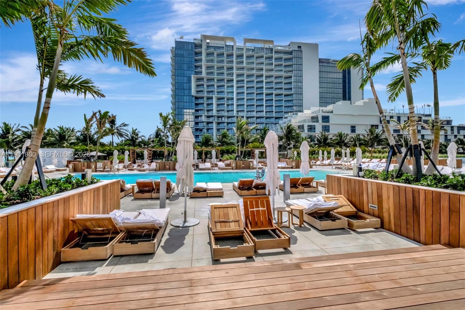 2301 Collins Ave # 943, Miami Beach FL 33139 — 18