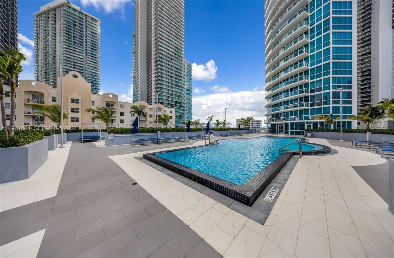 480 NE 30th St # 1402, Miami FL 33137 — 30