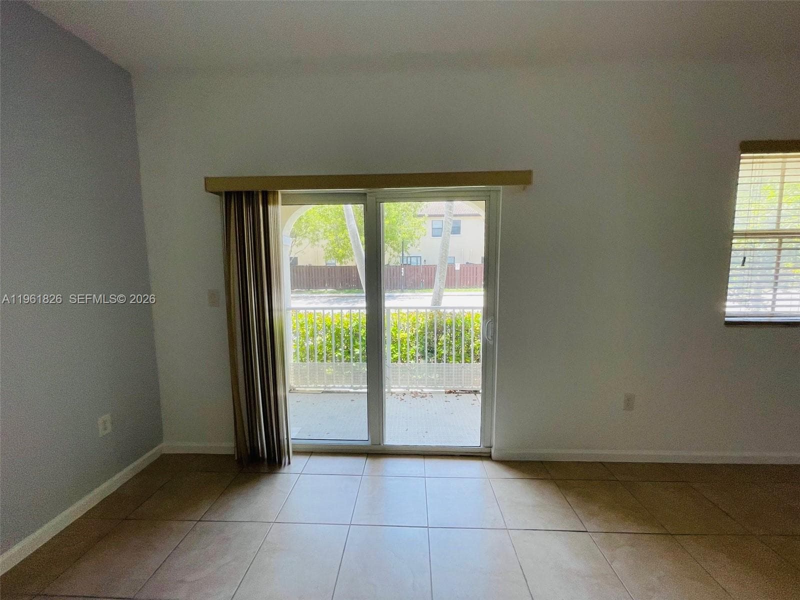 11601 NW 89th St # 106, Doral FL 33178 — 12