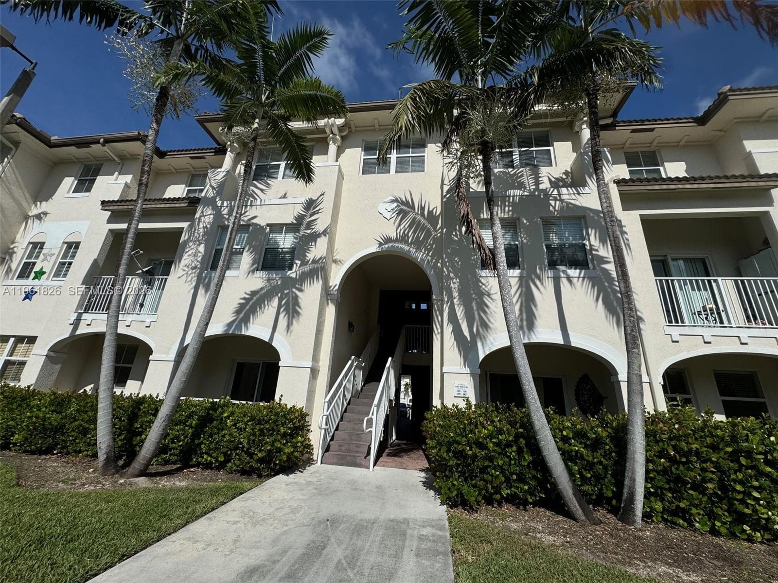 11601 NW 89th St # 106, Doral FL 33178 — 1