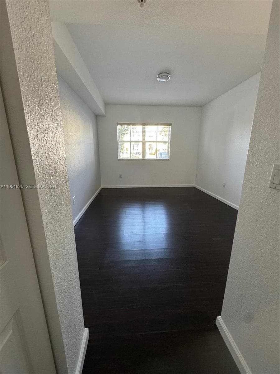 11601 NW 89th St # 106, Doral FL 33178 — 18