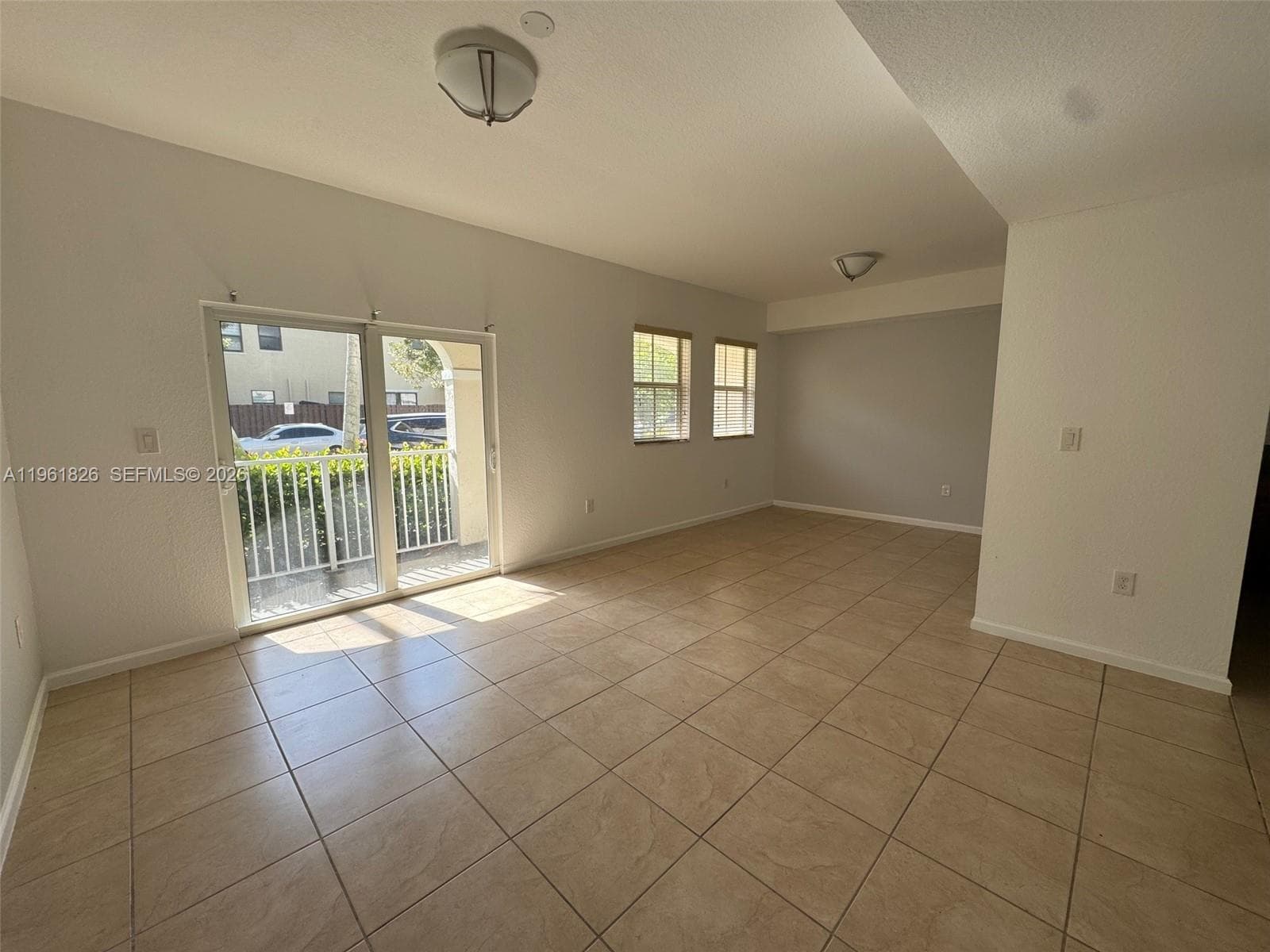 11601 NW 89th St # 106, Doral FL 33178 — 8