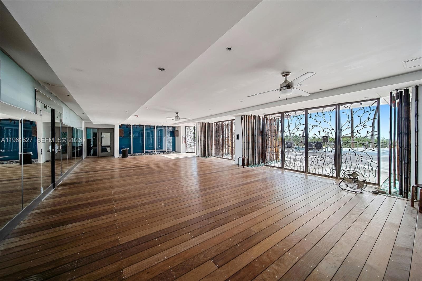 6801 Collins Ave, Miami Beach FL 33141 — 20