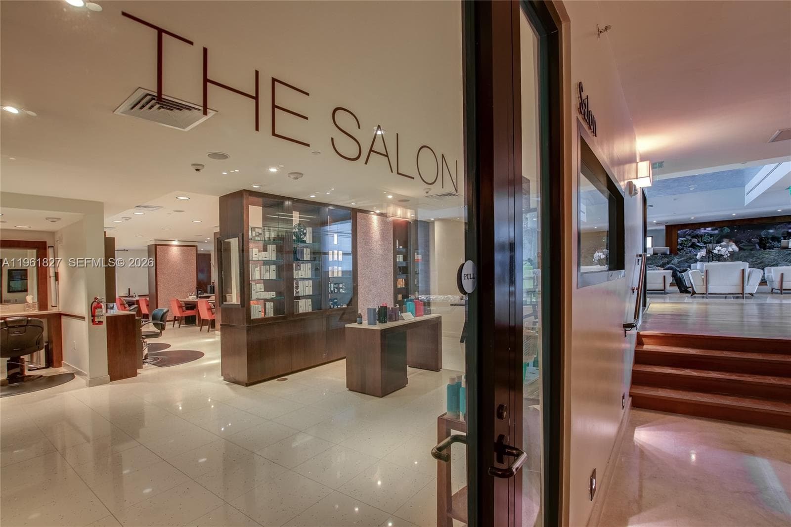 6801 Collins Ave, Miami Beach FL 33141 — 40