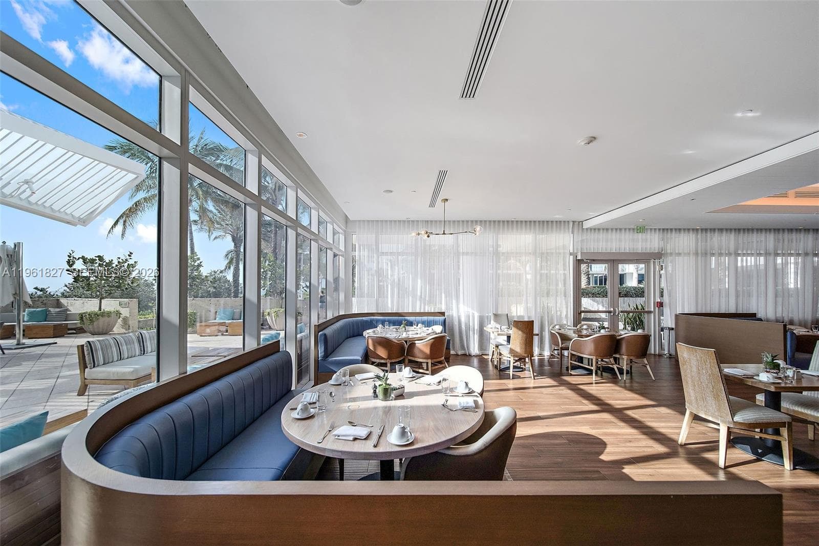 6801 Collins Ave, Miami Beach FL 33141 — 35