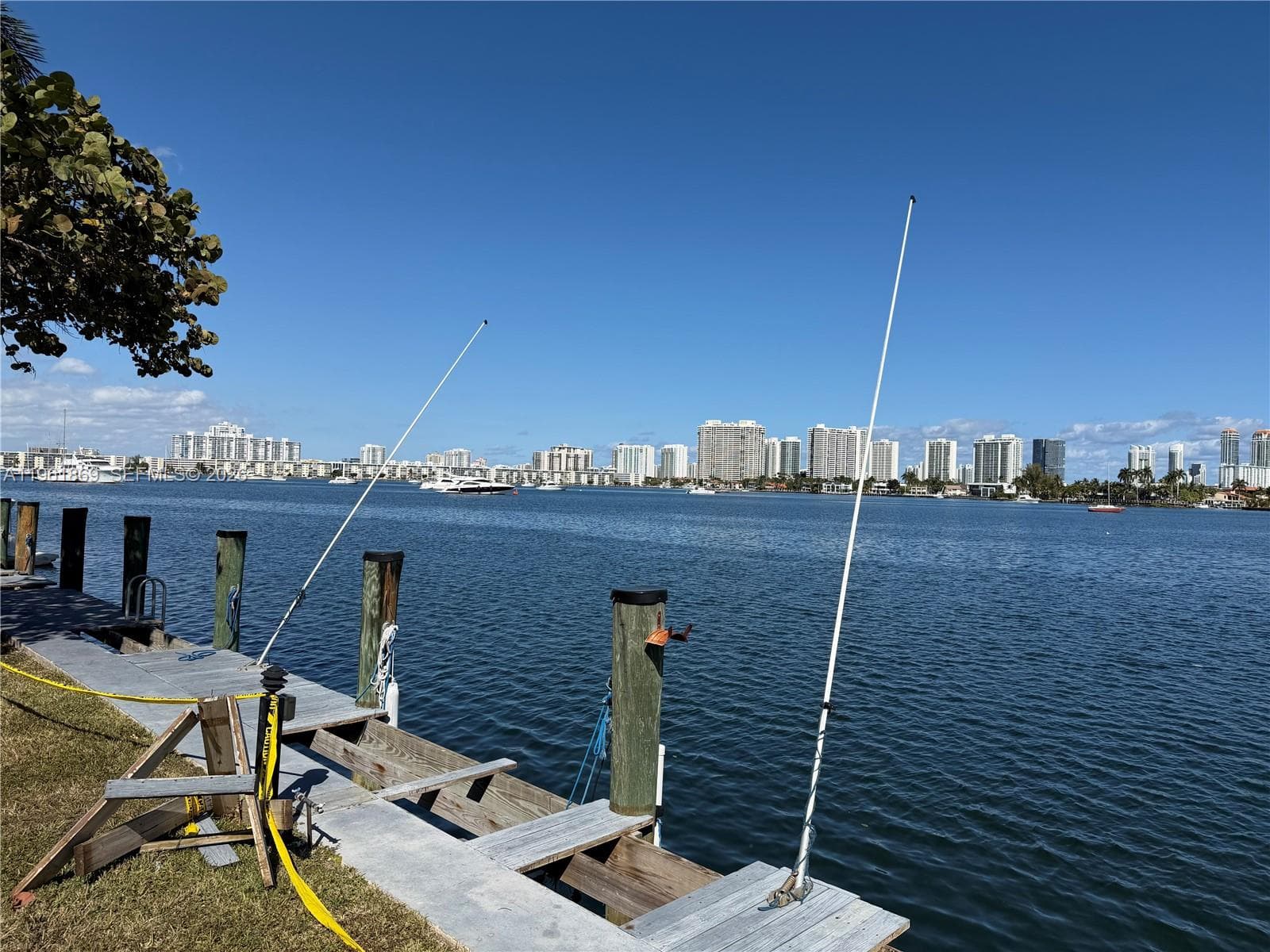 16546 NE 26th Ave # 6H, North Miami Beach FL 33160 — 2