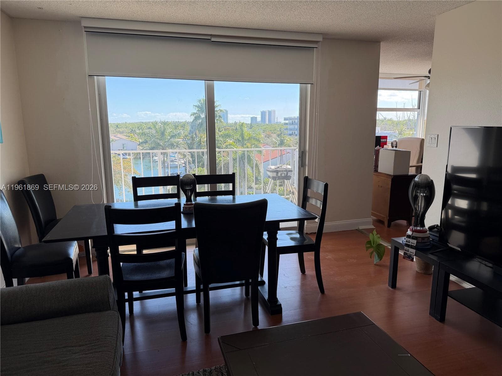 16546 NE 26th Ave # 6H, North Miami Beach FL 33160 — 15