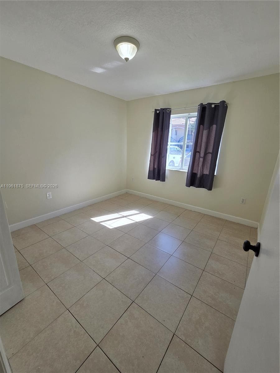 1251 SE 29th St # 26, Homestead FL 33035 — 13