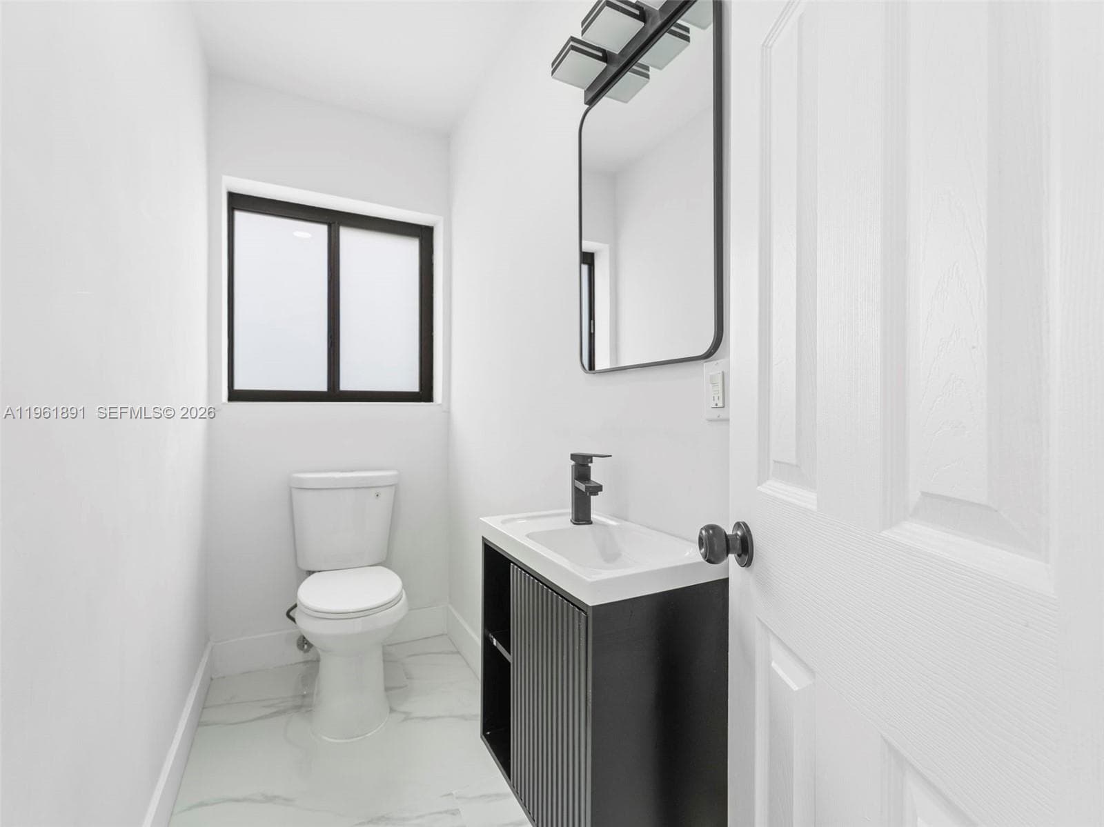 2500 SW 23rd Ter, Miami FL 33145 — 17