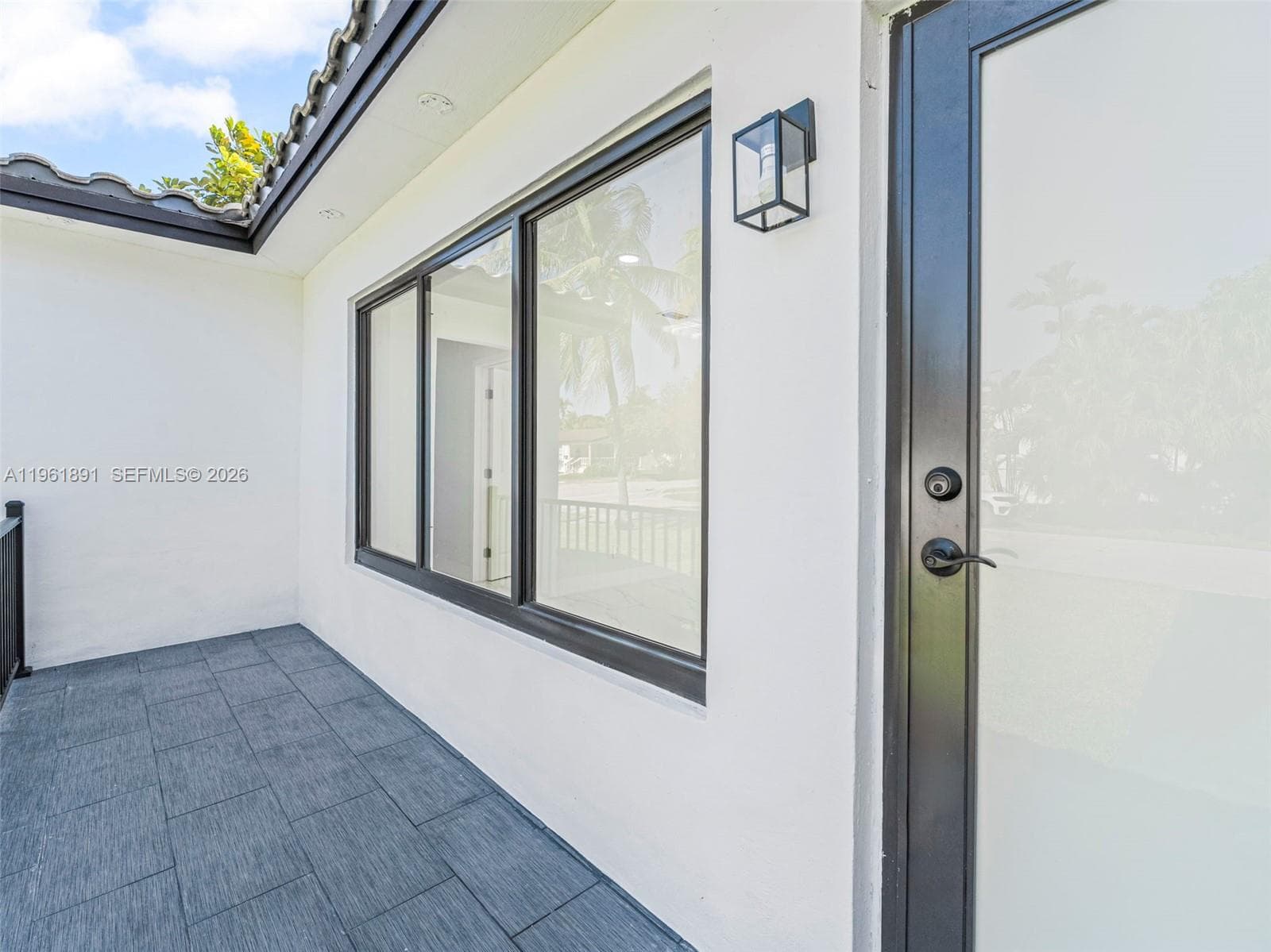 2500 SW 23rd Ter, Miami FL 33145 — 4