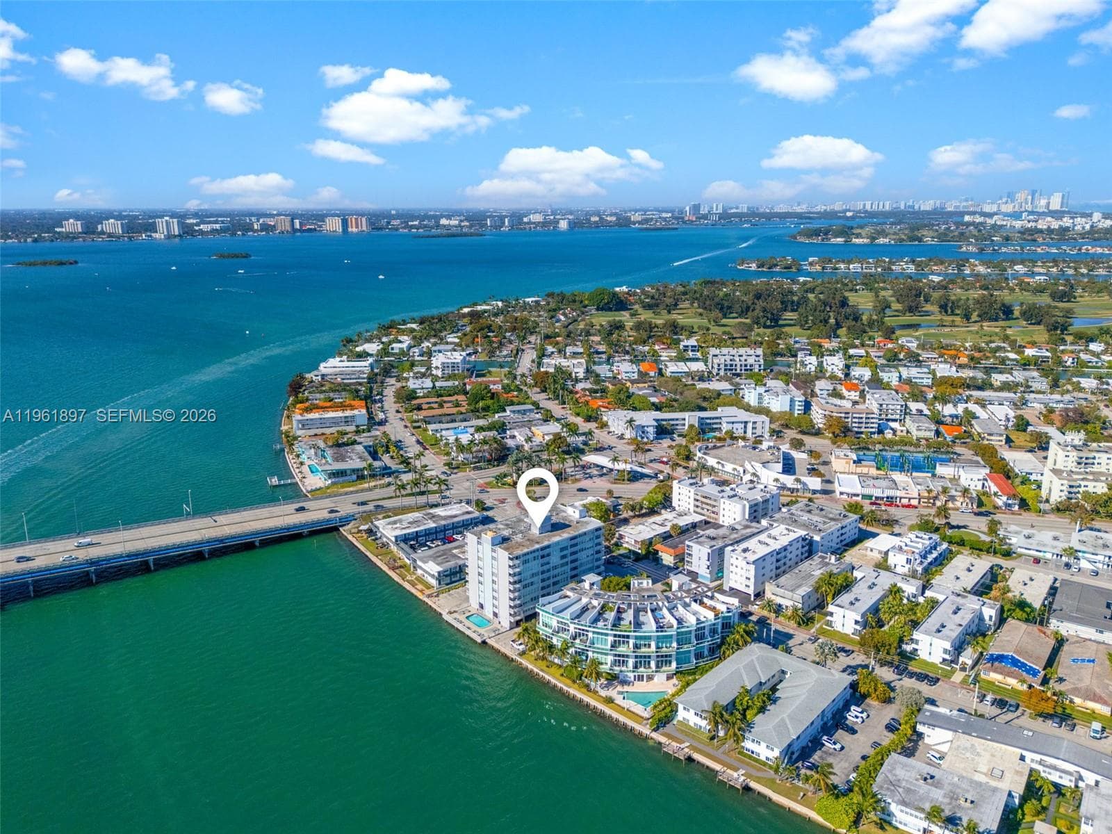 2016 Bay Dr # 203, Miami Beach FL 33141 — 42