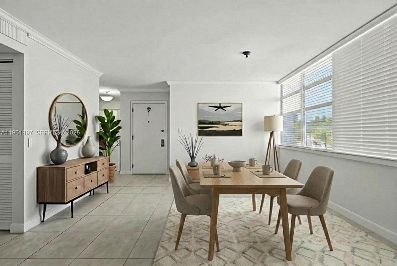 2016 Bay Dr # 203, Miami Beach FL 33141 — 46