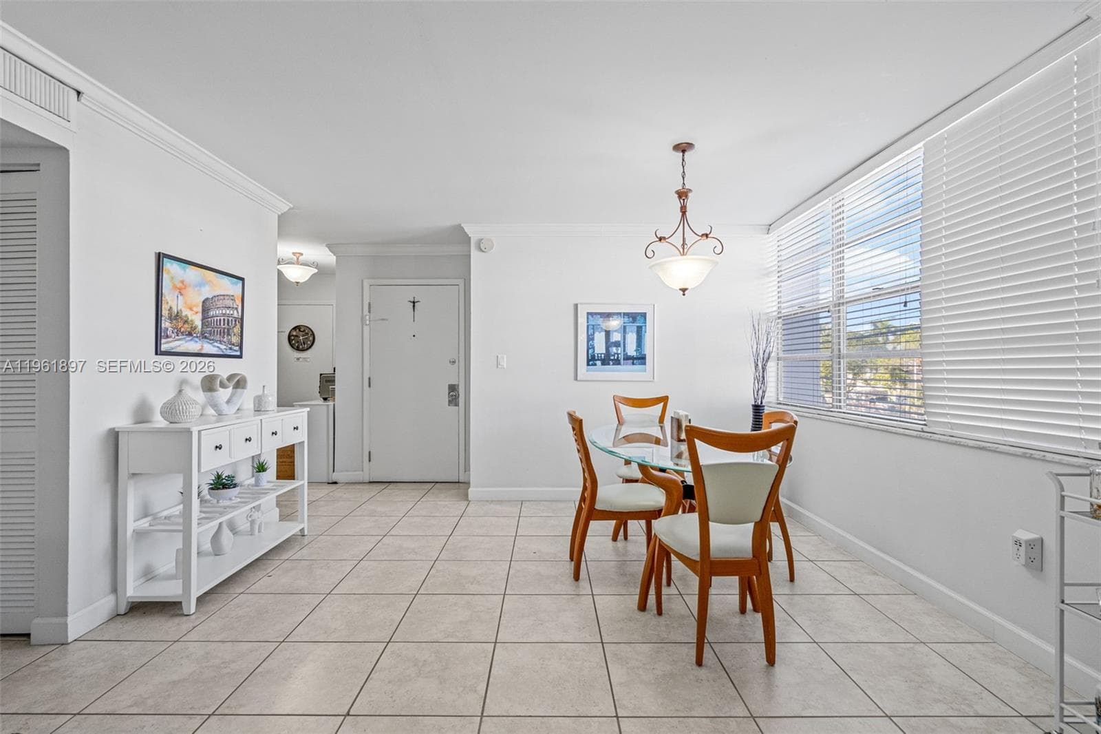 2016 Bay Dr # 203, Miami Beach FL 33141 — 7