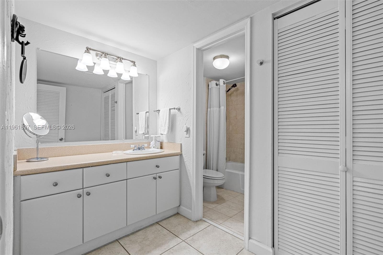 2016 Bay Dr # 203, Miami Beach FL 33141 — 20