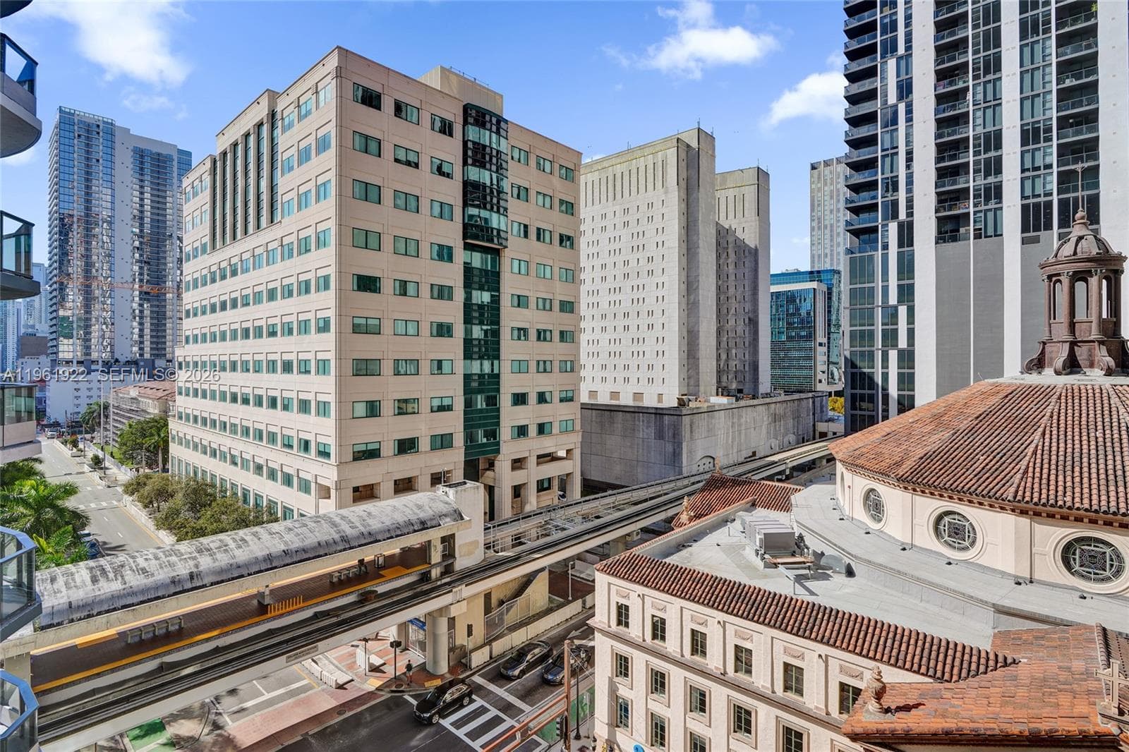 121 NE 5th Street # 807, Miami FL 33132 — 22