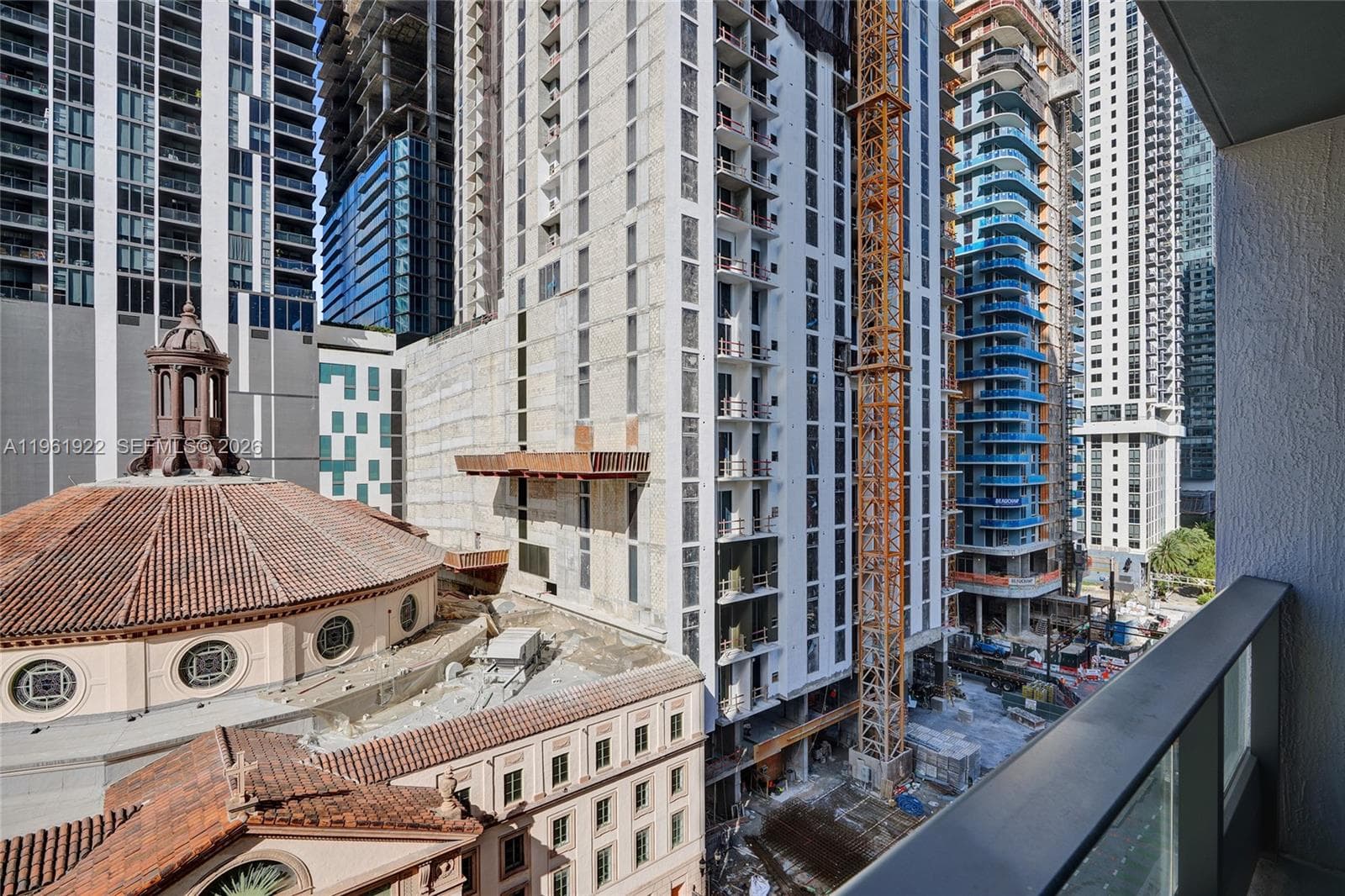 121 NE 5th Street # 807, Miami FL 33132 — 19