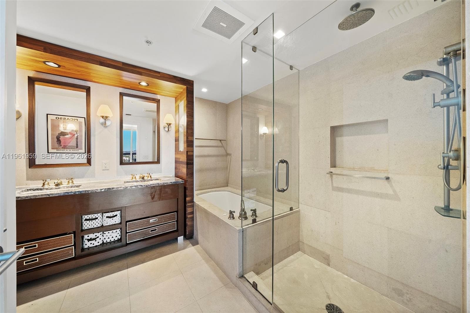 6899 Collins Ave, Miami Beach FL 33141 — 32