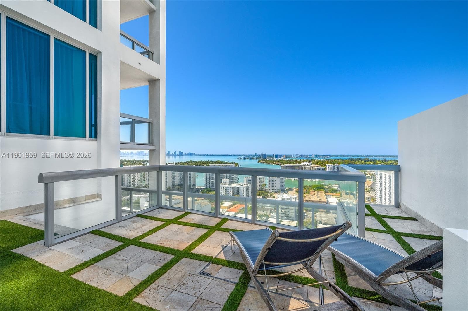6899 Collins Ave, Miami Beach FL 33141 — 24