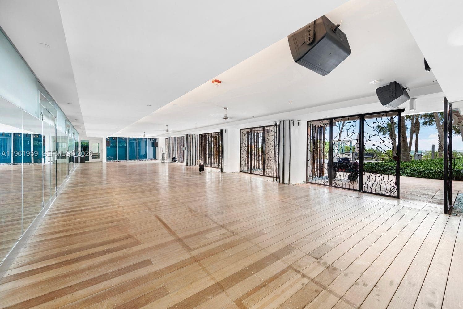 6899 Collins Ave, Miami Beach FL 33141 — 41