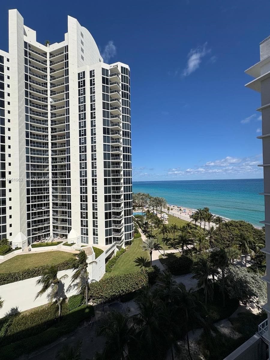 19201 Collins Ave # 820, Sunny Isles Beach FL 33160 — 13