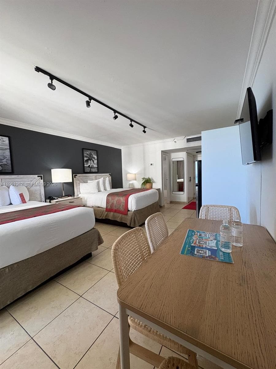 19201 Collins Ave # 820, Sunny Isles Beach FL 33160 — 9
