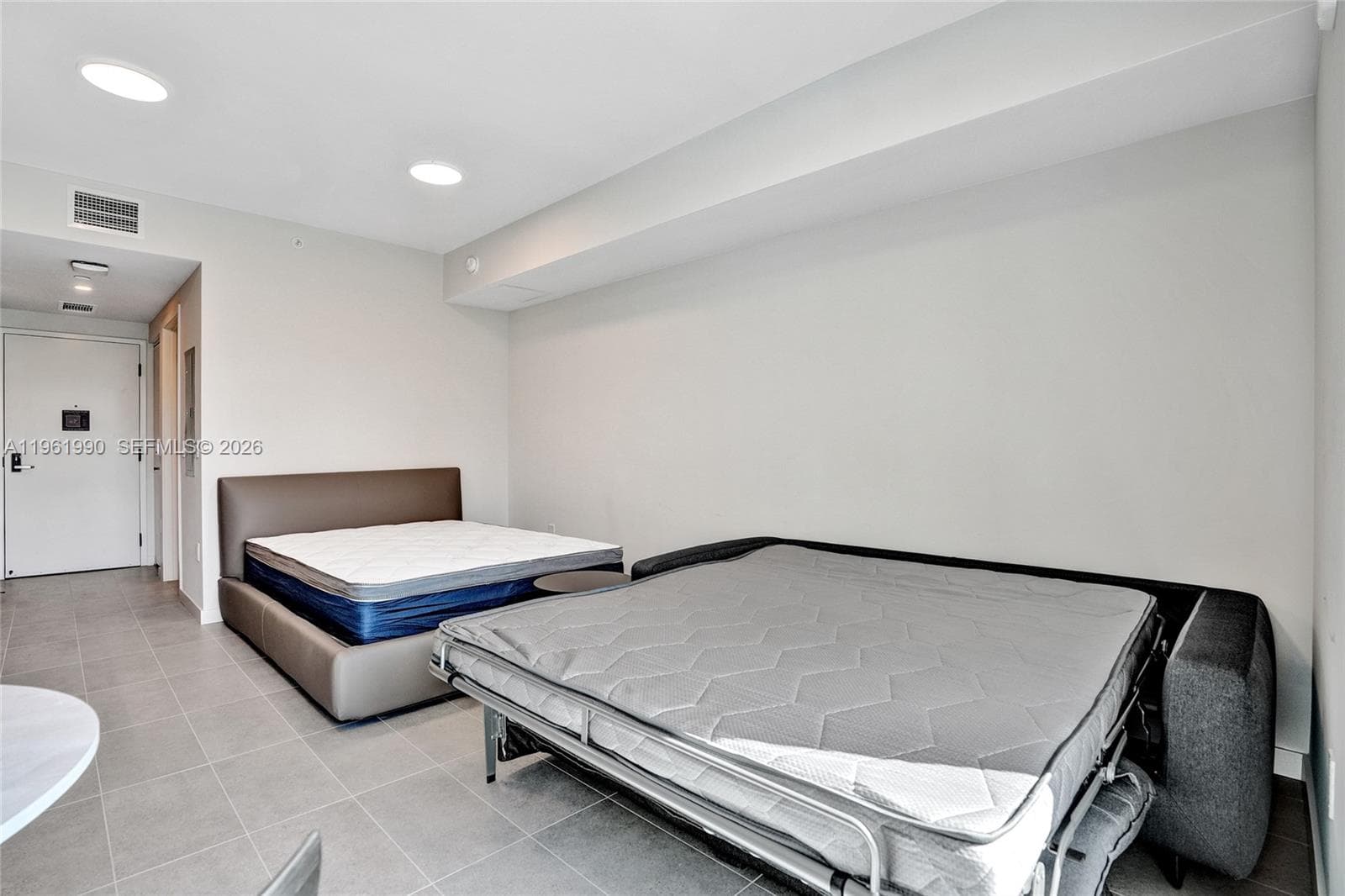 121 NE 5th Street # 401B, Miami FL 33132 — 29