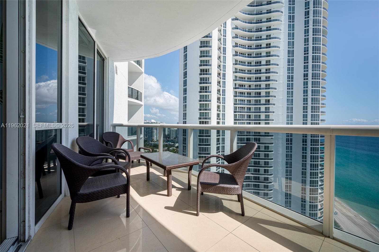 15901 Collins Ave # 2303, Sunny Isles Beach FL 33160 — 28