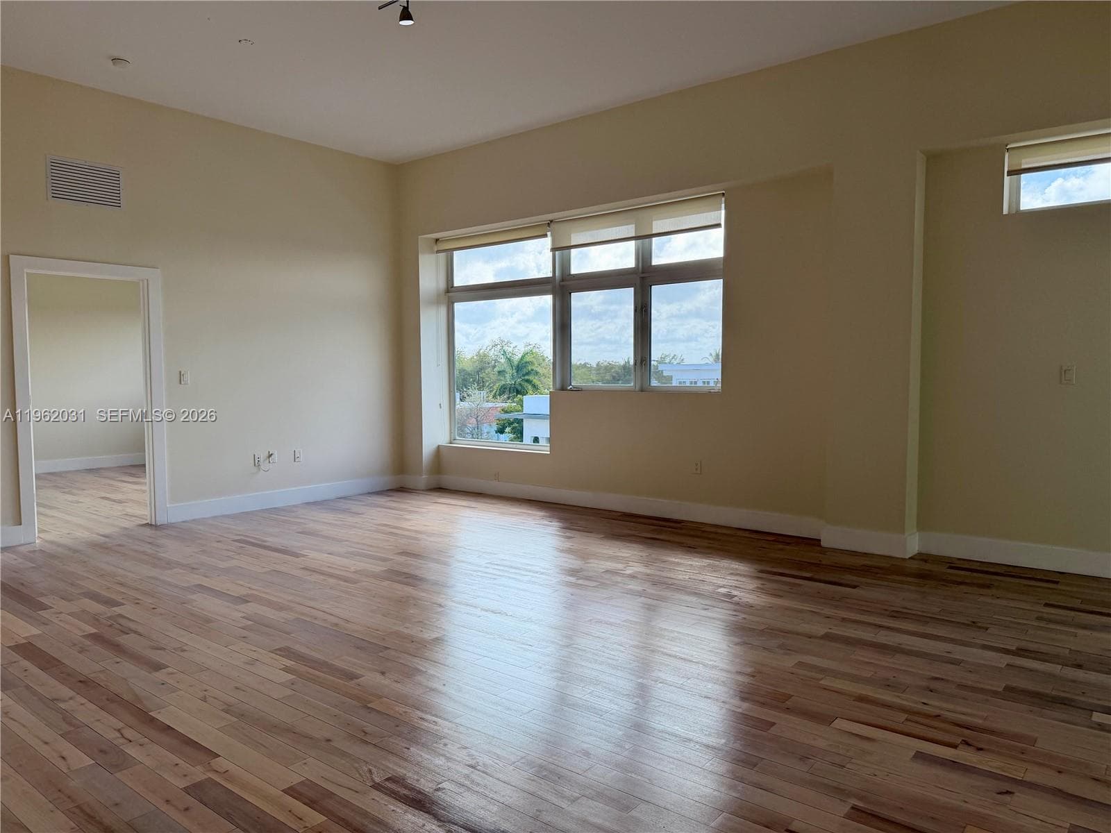 6701 Biscayne Blvd # 303, Miami FL 33138 — 9