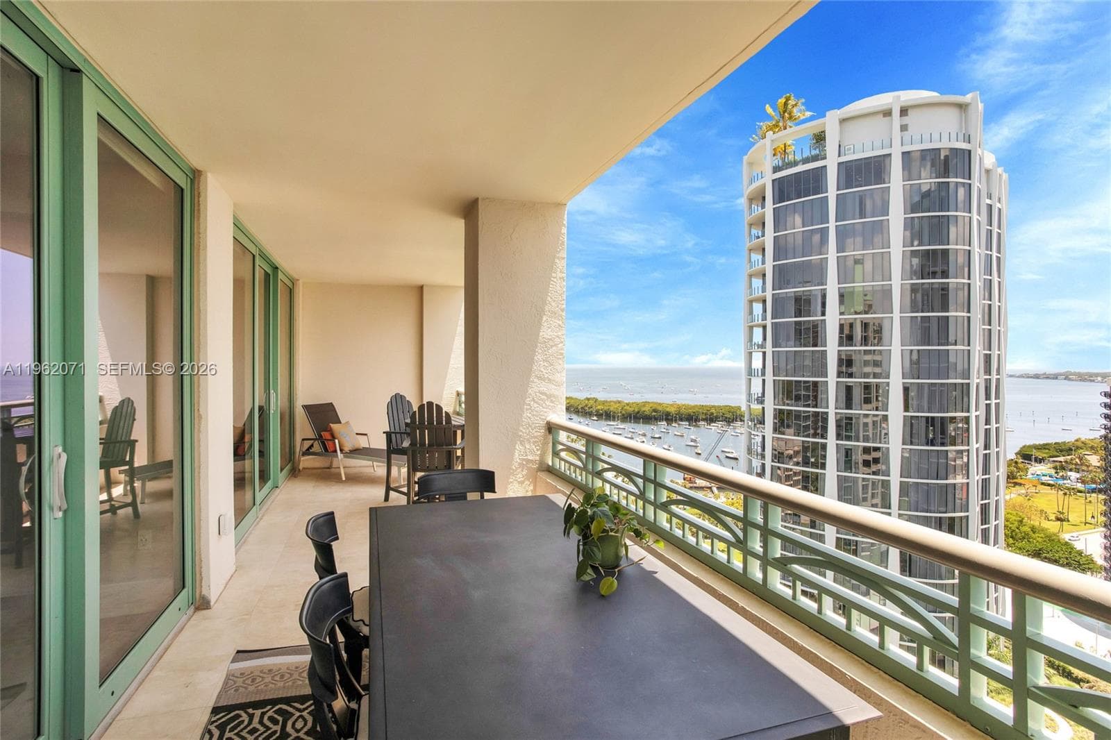 3400 SW 27th Ave # 1904, Coconut Grove FL 33133 — 2