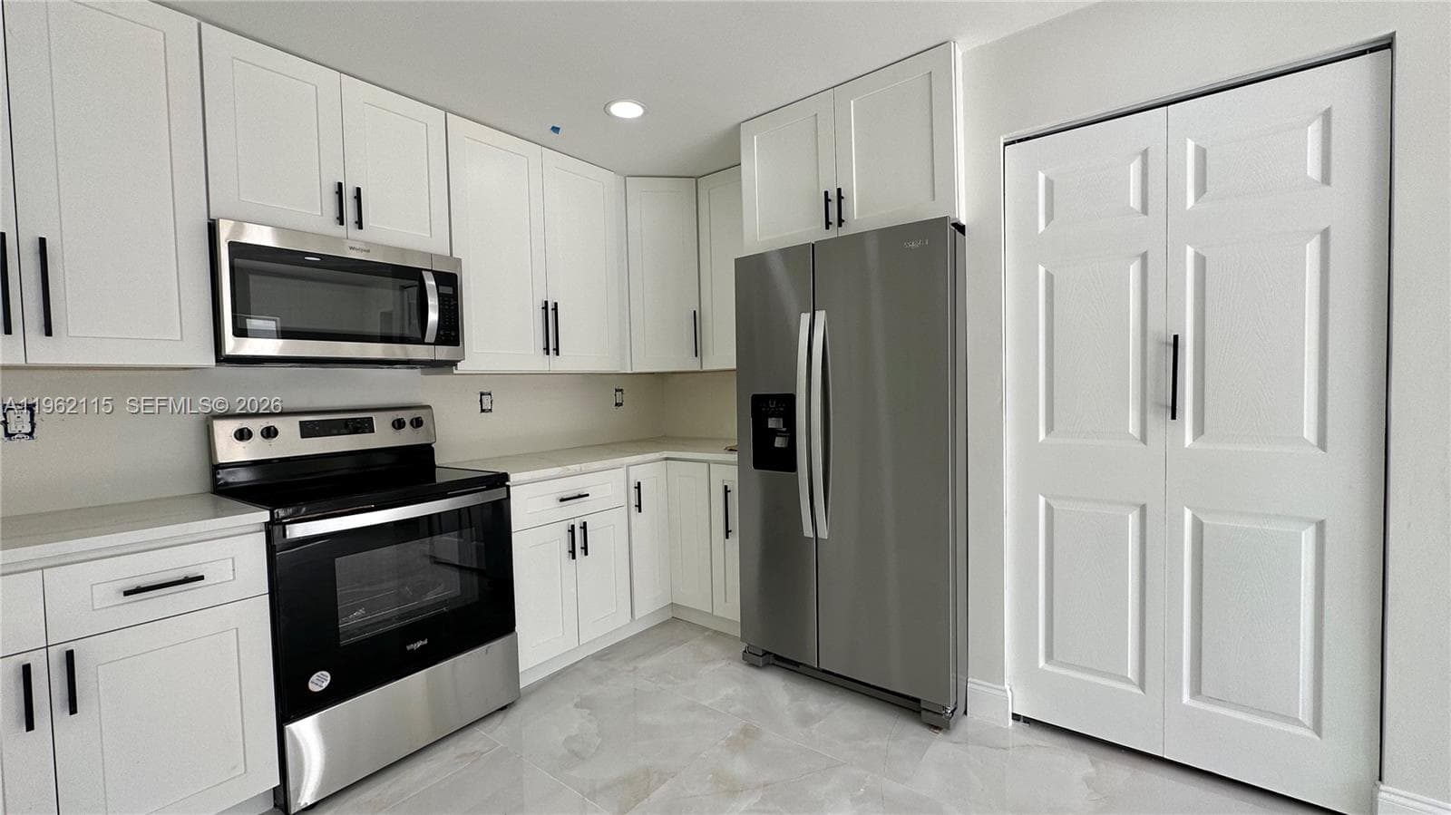 40 NW 125th St, North Miami FL 33168 — 23