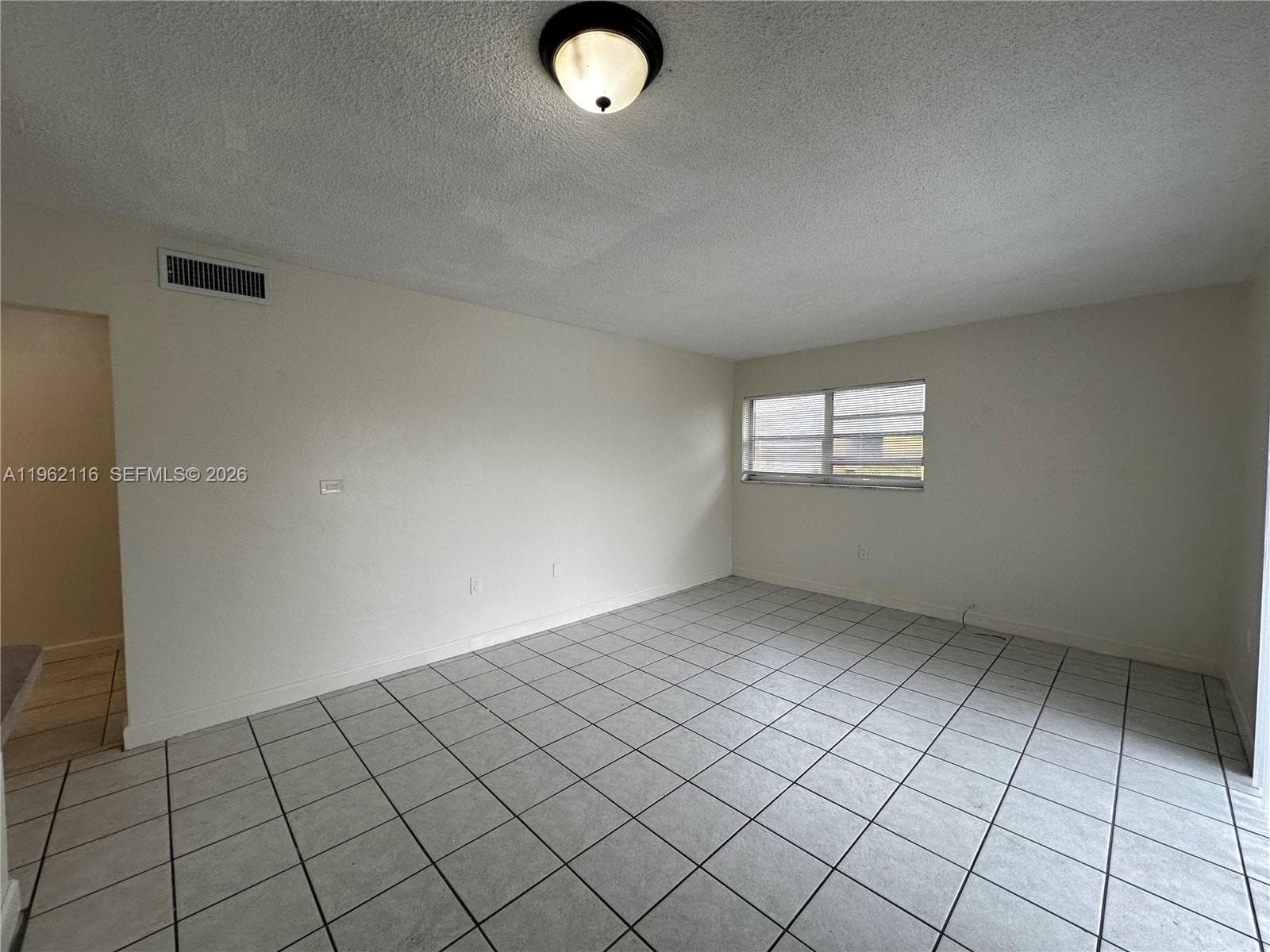 1008 NW 45th Ave # 9, Miami FL 33126 — 7
