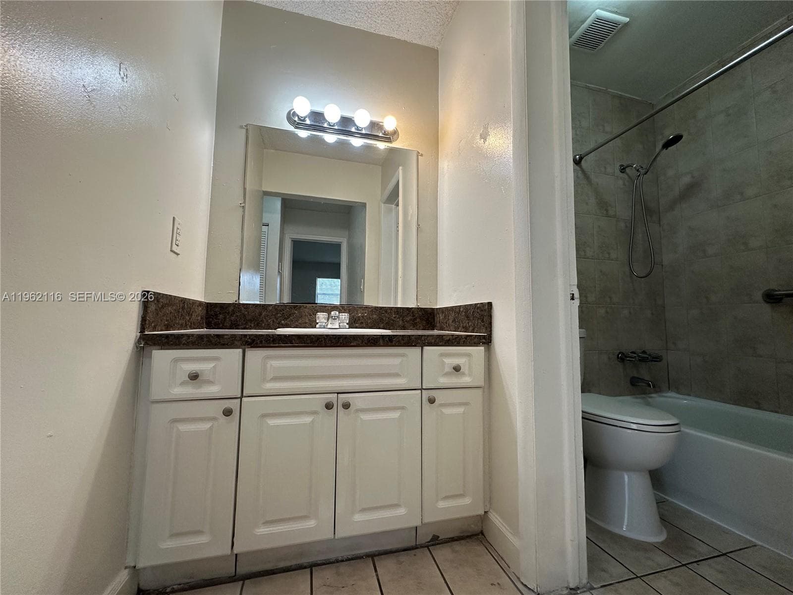 1008 NW 45th Ave # 9, Miami FL 33126 — 9