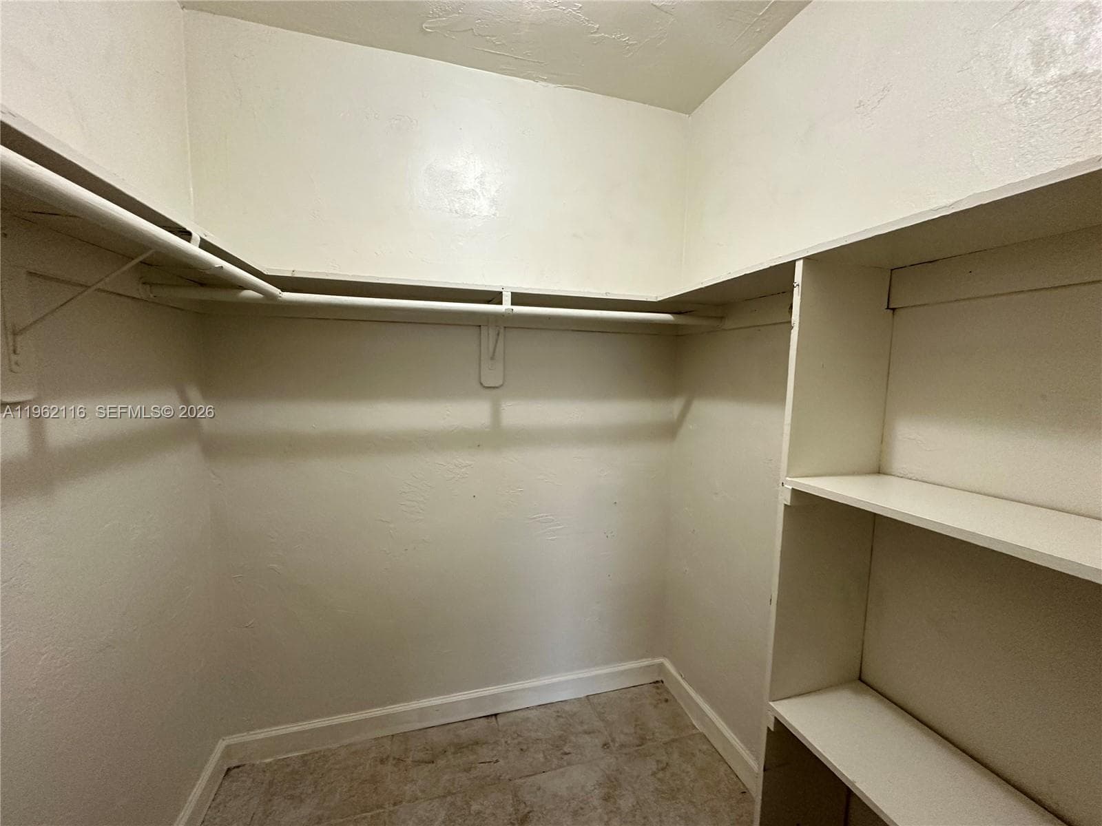 1008 NW 45th Ave # 9, Miami FL 33126 — 10